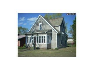 329 N Wooster Ave, Strasburg, OH 44680