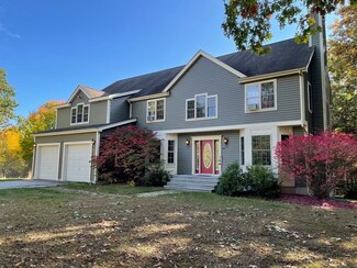 40 Royal Crest Dr, Douglas, MA 01516