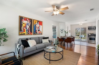 2708 W 49th St, Austin, TX 78731