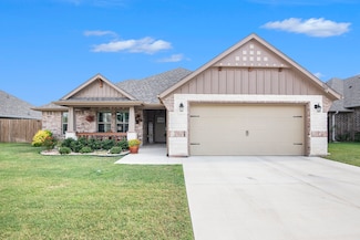 960 E 5th St, Springtown, TX 76082