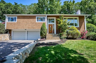 267 Country Club Rd, Newton Center, MA 02459