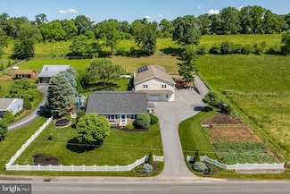 3761 Ridge Rd, Gordonville, PA 17529