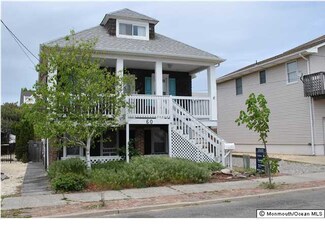 60 K St, Seaside Park, NJ 08752