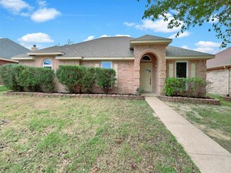 112 Clover Leaf Ln, Red Oak, TX 75154