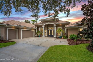 915 Chatsworth Dr, Melbourne, FL 32940