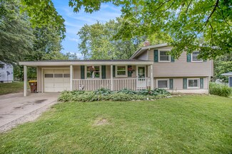 530 Sibley Ln, Marshall, MI 49068