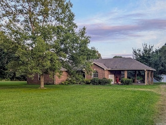 1038 Velvet Ridge Rd, Bradford, AR 72020