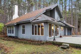 3794 Port Way, Harbor Springs, MI 49740