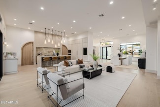 3301 E Elm St, Phoenix, AZ 85018