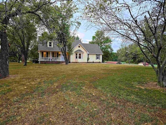 1147 Leapwood Enville Rd, Adamsville, TN 38310