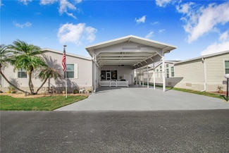 332 Fairway Blvd, Frostproof, FL 33843