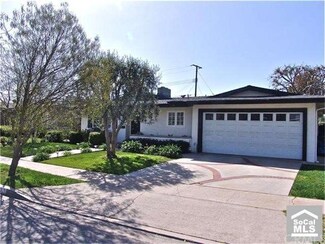 1759 Iowa St, Costa Mesa, CA 92626
