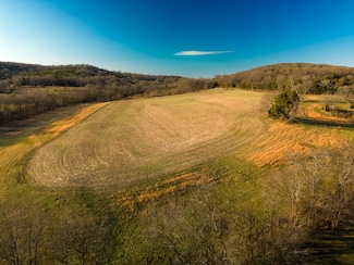 3 Hearn Hill Rd, Watertown, TN 37184