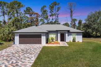 1449 Overhead St, North Port, FL 34288