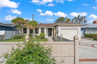 12313 Alberta Dr, Culver City, CA 90230