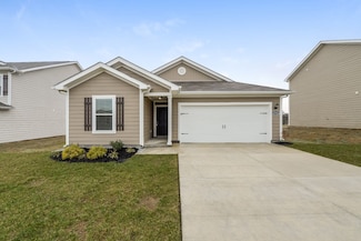 2702 Swarm Ct, Columbia, TN 38401