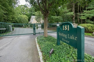 181 Turn of River Rd Unit 12, Stamford, CT 06905