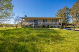 862 Roy Bird Rd, Rock Spring, GA 30739