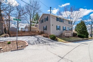 564 Hillcrest Terrace, Round Lake Park, IL 60073