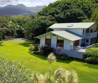 240 Uwala Rd, Hana, HI 96713