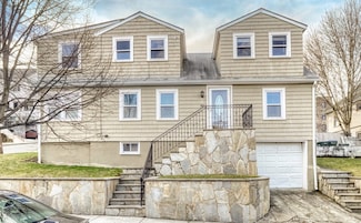 89 Bow St, Medford, MA 02155