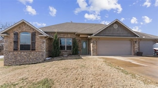 13401 Loyle Ln, Gravette, AR 72736
