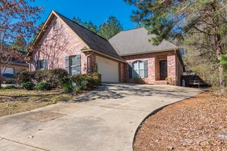 32 Lamplighter Ln, Purvis, MS 39475