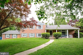 1395 Varnum Dr, Wayne, PA 19087