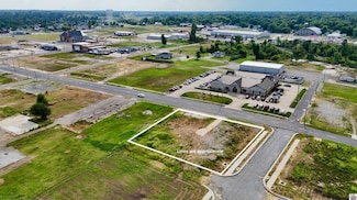 236 N 8th St, Mayfield, KY 42066