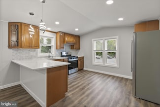 635 Sunset Strip, Brooklyn Park, MD 21225