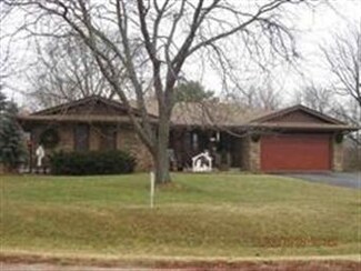 13738 Rustlers Row, Rockton, IL 61072