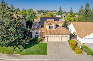 2920 Avon Rd, Rocklin, CA 95765