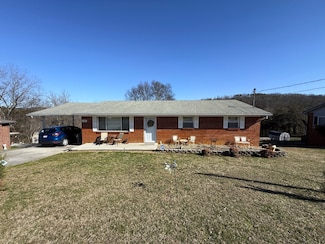 550 Summit Ridge Dr, Newport, TN 37821