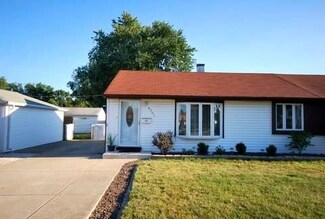 4701 W 89th Place, Hometown, IL 60456