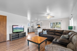 2061 S Woodland Dr, Kalispell, MT 59901