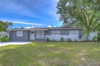 7125 15th St N, Saint Petersburg, FL 33702