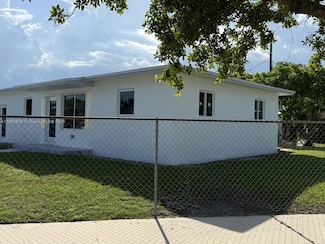 11805 SW 185th St, Miami, FL 33177