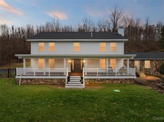 5578 Ike Dixon Rd, Camillus, NY 13031