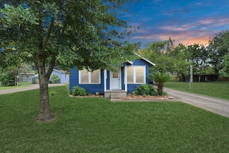 4810 Holly Ave, Pasadena, TX 77503