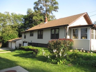 604 S Horace Ave, Rockford, IL 61102