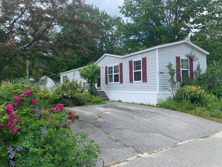 16 Bulick Dr, Lisbon, ME 04252