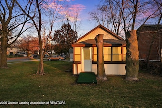 4719 S Pennsylvania Ave, Lansing, MI 48910