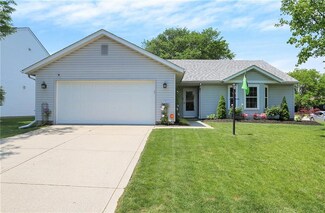 9705 Glowing Flame Dr, Fishers, IN 46037