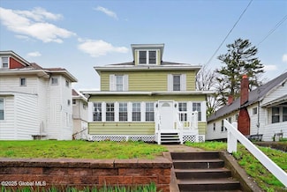 358 Mohawk Ave, Schenectady, NY 12302