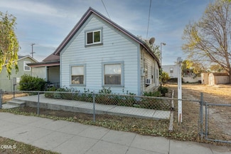 144 S 11th St, Santa Paula, CA 93060