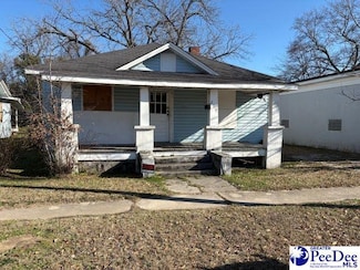 209 S 3rd Ave, Dillon, SC 29536