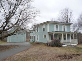 75 Middle St, Lancaster, NH 03584