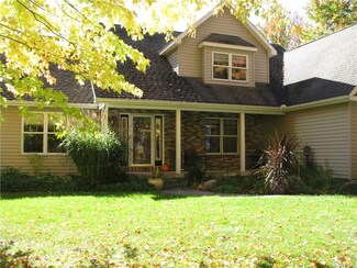 7088 Hayes Hollow Rd, West Falls, NY 14170