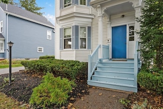 69 Cherry St, Waltham, MA 02453