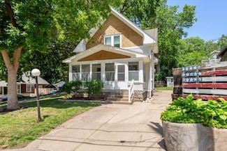 330 Fuller Ave, Council Bluffs, IA 51503